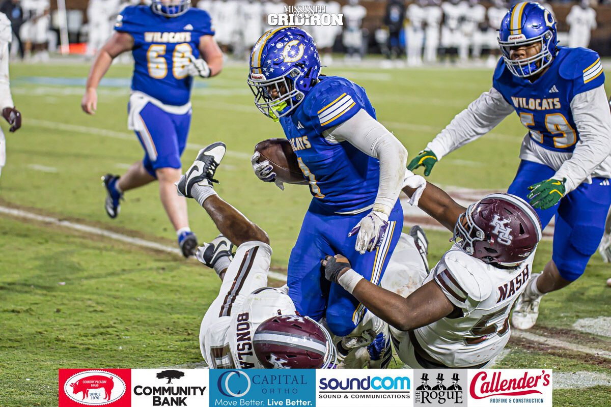 Columbia finishes perfect 15-0 season with dramatic 6-0 win over Kosciusko for Class 4A title